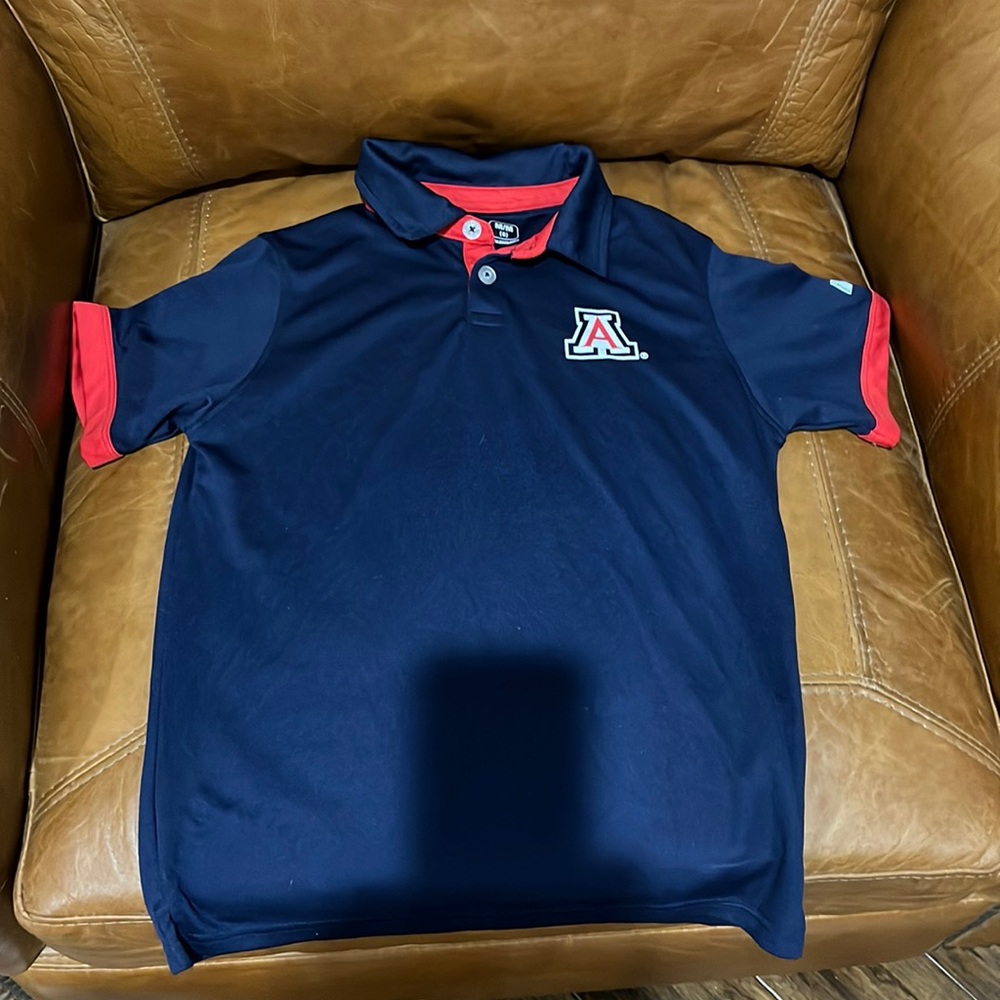 Russel UofA shirt